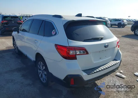 2018 Subaru Outback 2.5I Touring из США, поврежденный, VIN 4S4BSATC5J3208482